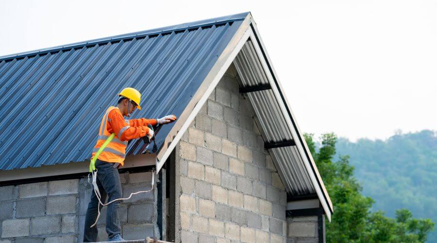 Professional residential roofers in Lometa, TX
